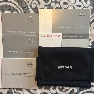 2013 Nissan Altima Sedan Manuals and Case